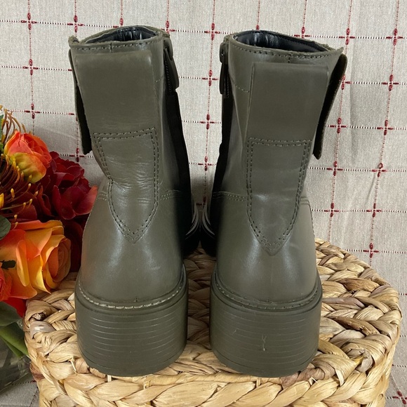 ☘️HP☘️ Franco Sarto “Karrie” Army Green Leather Combat Ankle Boots 9 Thick Sole - Picture 3 of 10